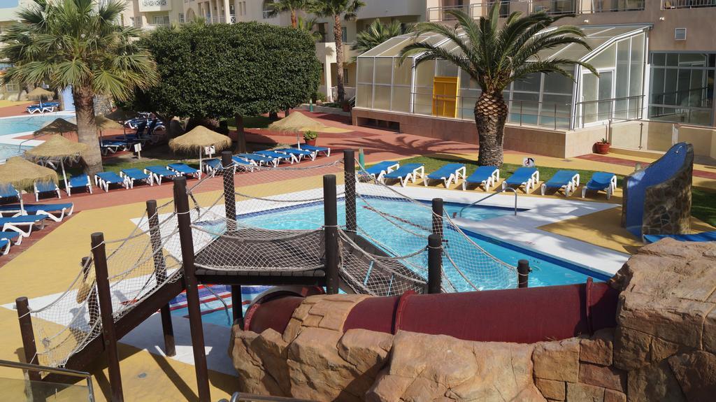 Apartamentos Fenix Beach Roquetas de Mar Exterior photo